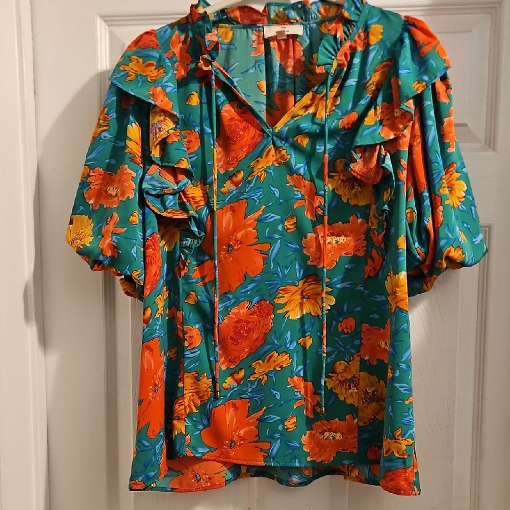 Entro Floral Blouse in Orange and Green